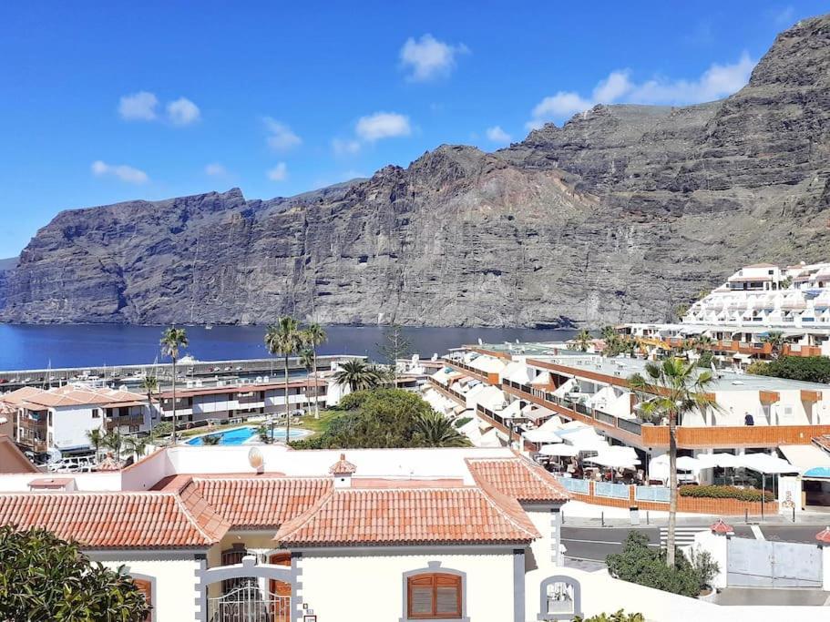 Amazing View Los Gigantes & La Gomera Apartment Acantilado de los Gigantes Exterior photo
