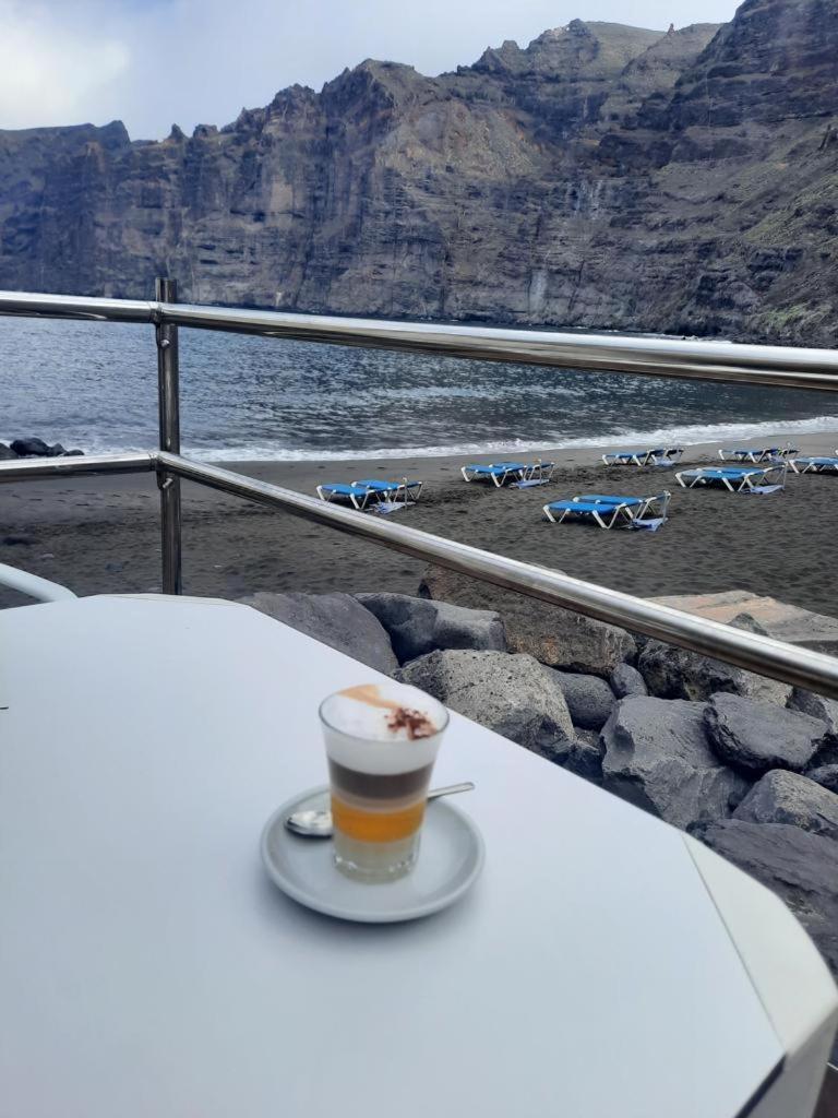 Amazing View Los Gigantes & La Gomera Apartment Acantilado de los Gigantes Exterior photo
